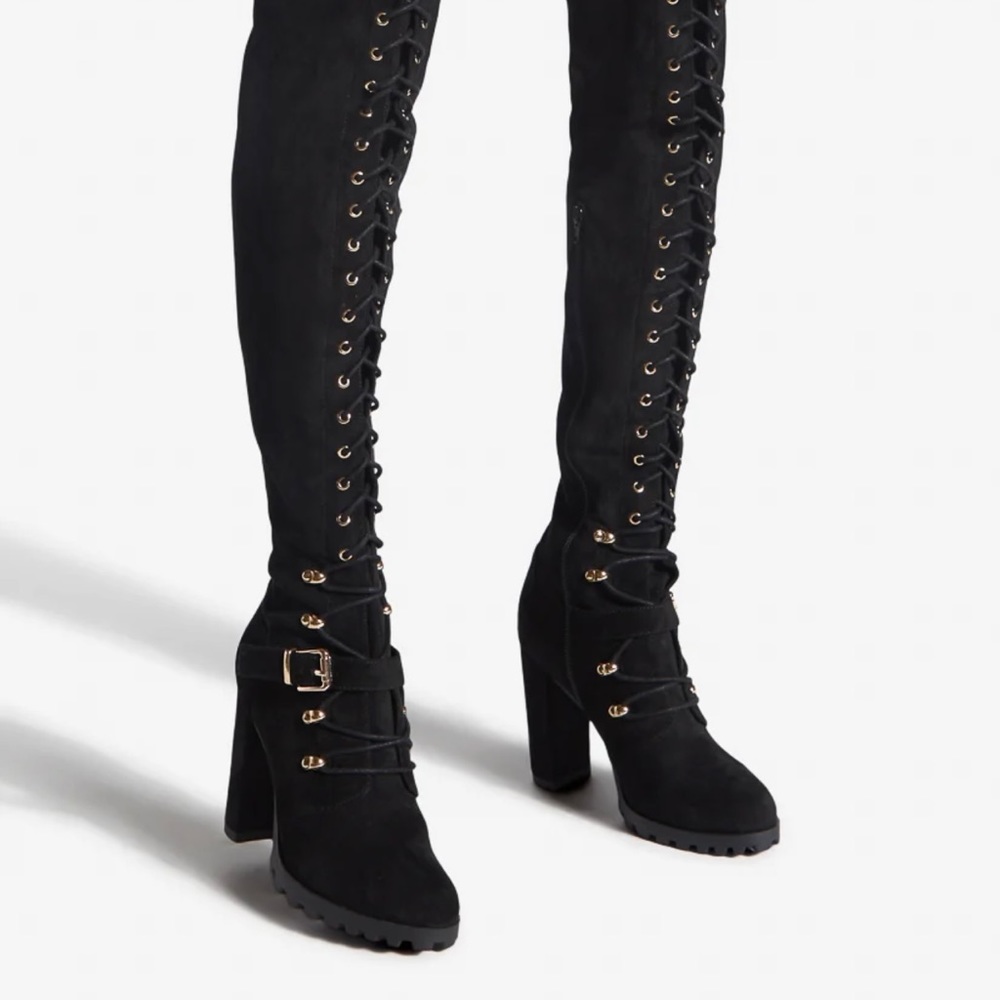 Black lace up thigh high heeled boots new!! Size 8 - Picture 2 of 4